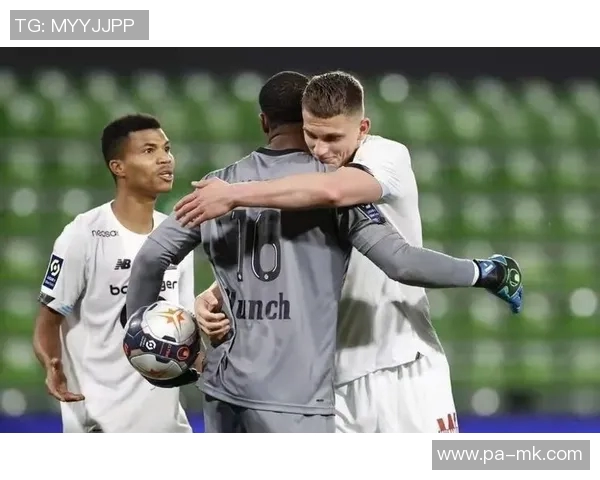 米兰寻求新中卫引援加蒂与阿克成热门目标 米兰寻求新中卫引援加蒂与阿克成热门目标